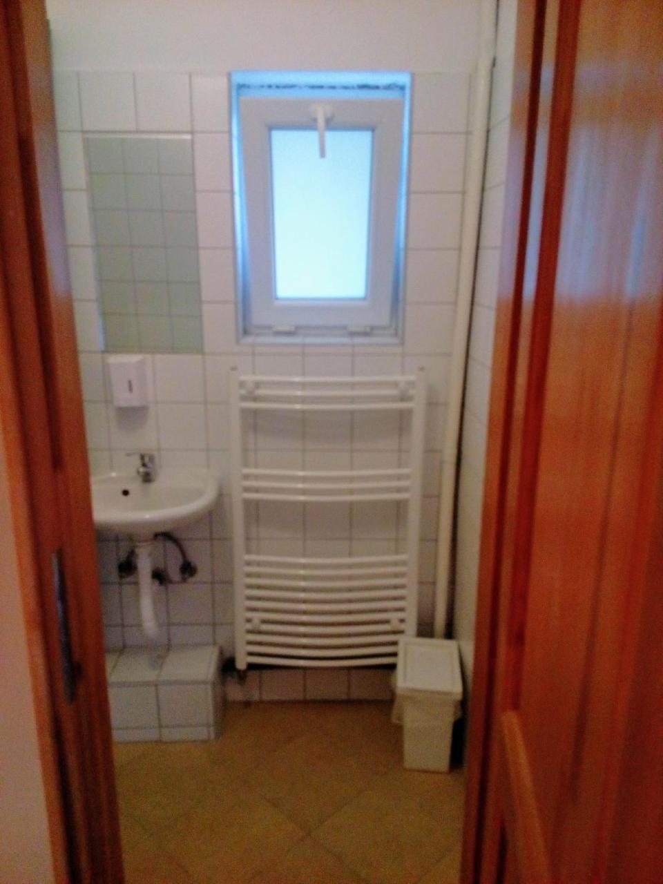 ホテル Lotuszvirag Vendeghaz Szekszárd エクステリア 写真